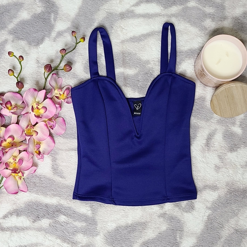 Deep V-Neck crop top